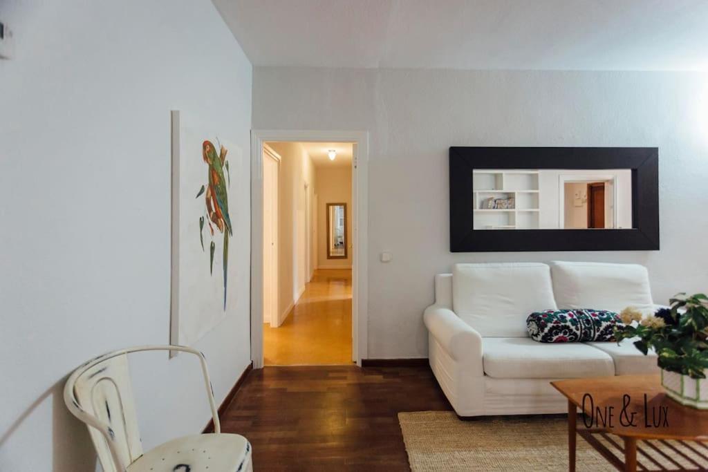 O&L Aire - Spacious And Bright Apartment In The Heart Of Seville Exterior photo