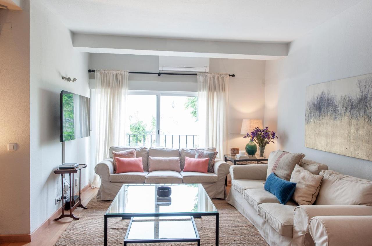 O&L Aire - Spacious And Bright Apartment In The Heart Of Seville Exterior photo